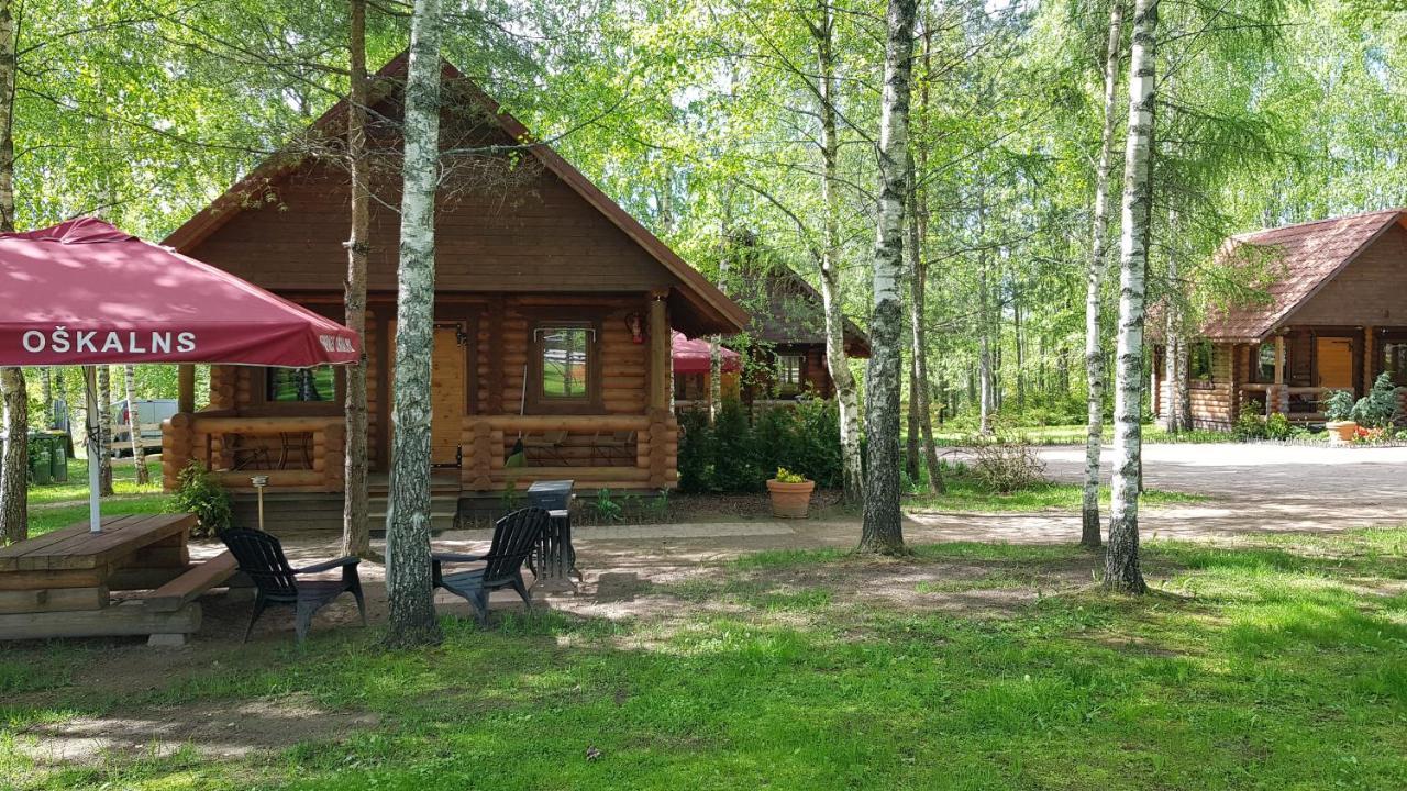 Camping Oskalns سيسيس المظهر الخارجي الصورة